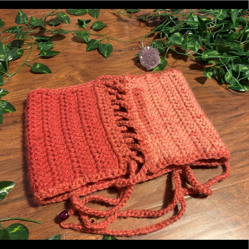 ❣️ HANDMADE ✨🧡 Crochet❣️ Top 🧡✨ - Picture 2 of 2